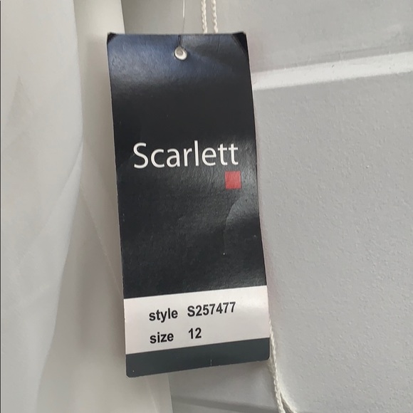 Dress - Picture 3 of 5